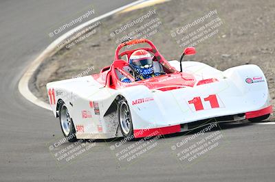 media/Jan-26-2025-CalClub SCCA (Sun) [[cfcea7df88]]/Group 6/Race/